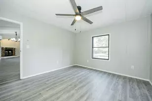 106 Creekwood Dr, Mabank, TX 75156 - Photo 14