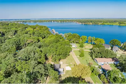 106 Creekwood Drive, Mabank, TX 75156 - Photo 28