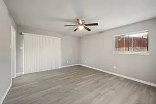 2105 Cottie Ln, Arlington, TX 76010 - Photo 14