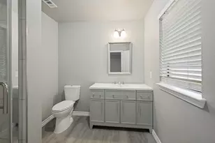 2105 Cottie Ln, Arlington, TX 76010 - Photo 16