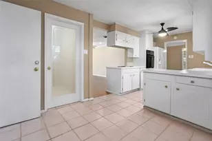 6948 Valhalla Rd, Fort Worth, TX 76116 - Photo 14