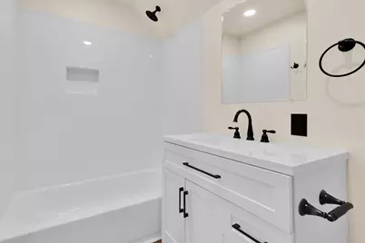 1219 S Travis Street, Sherman, TX 75090 - Photo 22