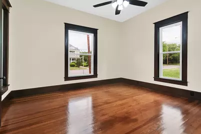 1219 S Travis Street, Sherman, TX 75090 - Photo 8