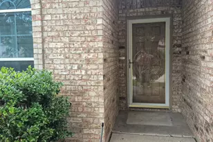 7205 Hogan Dr, Benbrook, TX 76126 - Photo 2