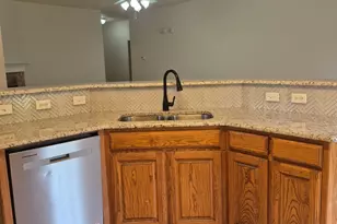 7205 Hogan Dr, Benbrook, TX 76126 - Photo 8