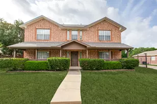 304 Elizabeth Trail, Murphy, TX 75094 - Photo 2