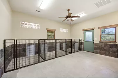 15425 Fitzhugh Road, Dripping Springs, TX 78620 - Photo 22