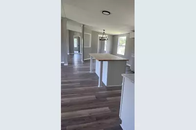 113 Sunny Dale Court, Springtown, TX 76082 - Photo 2