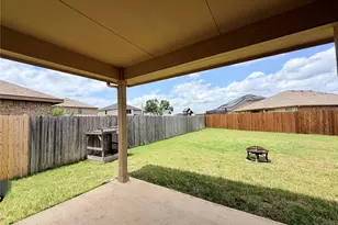 520 Cantebury Park Ln, Ponder, TX 76259 - Photo 22