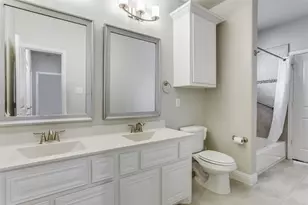 3901 Bentley Dr, Bedford, TX 76021 - Photo 24