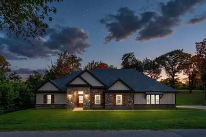 1028 W Day Street, Denison, TX 75020 - Photo 1