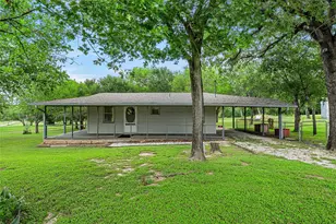 235 Country Dr, Waco, TX 76705 - Photo 2