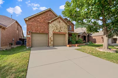 9620 Straightaway Drive, McKinney, TX 75072 - Photo 2