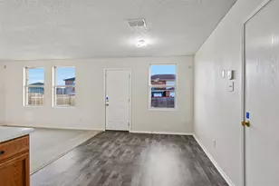 3037 Paint Brush Pl, Lancaster, TX 75134 - Photo 8