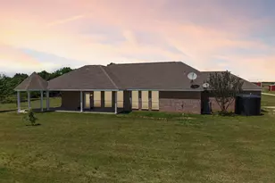 346 County Road 0090, Powell, TX 75153 - Photo 2