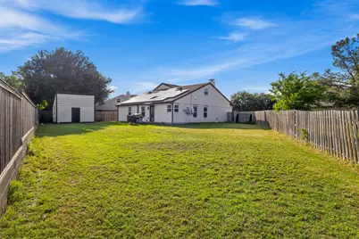 8800 Crestbrook Drive, Fort Worth, TX 76179 - Photo 4