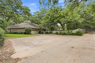 5 Windy Knoll Ct, Grapevine, TX 76051 - Photo 14