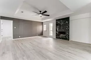 1580 College Pkwy, Lewisville, TX 75077 - Photo 4