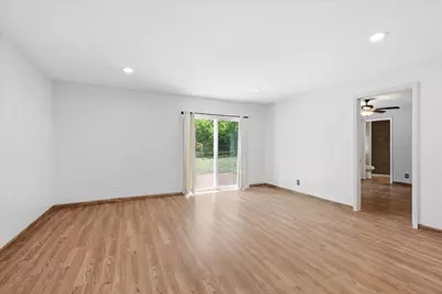 6609 Emily Drive, Watauga, TX 76148 - Photo 6