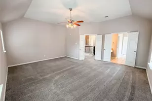 10330 Sandbar Dr, Irving, TX 75063 - Photo 4