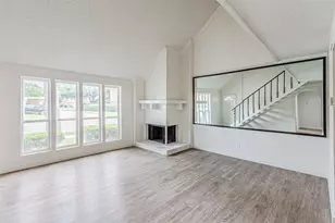 2008 Clubridge Dr, Carrollton, TX 75006 - Photo 6