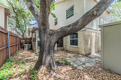 2008 Clubridge Drive, Carrollton, TX 75006 - Photo 28