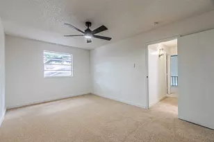 2008 Clubridge Dr, Carrollton, TX 75006 - Photo 18