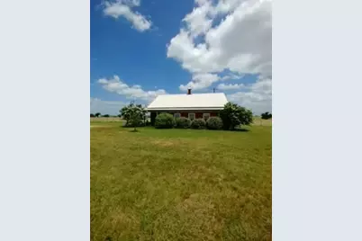 2670 Canaan Church Road, Crawford, TX 76638 - Photo 2