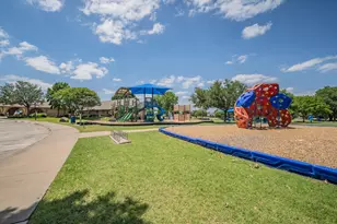 10514 Huffines Dr, Rowlett, TX 75089 - Photo 40