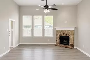 1501 Toucan Dr, Little Elm, TX 75068 - Photo 14