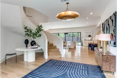 7122 Lakewood Boulevard, Dallas, TX 75214 - Photo 2