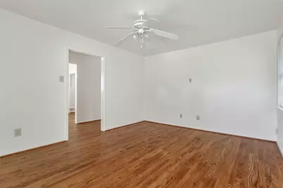 7505 Brentcove Circle, Dallas, TX 75214 - Photo 4