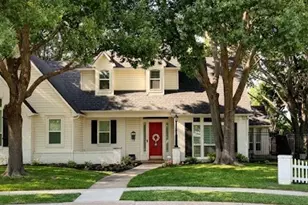 6912 Creekside Ln, Plano, TX 75023 - Photo 2