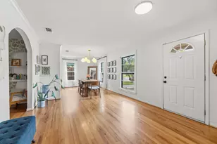 114 E Ireland Dr, Irving, TX 75062 - Photo 6