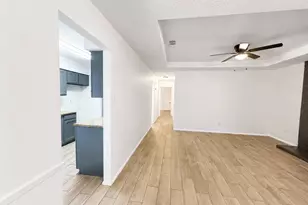 15 Foster Ct, Mansfield, TX 76063 - Photo 2
