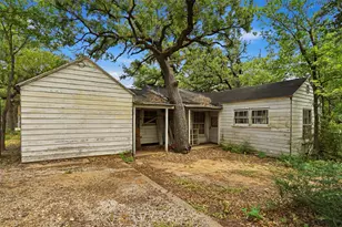 2900 Hunter St, Fort Worth, TX 76112 - Photo 14