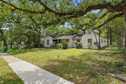 2900 Hunter Street, Fort Worth, TX 76112 - Photo 2