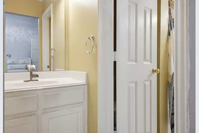 1605 Hawkins Court, Carrollton, TX 75010 - Photo 24