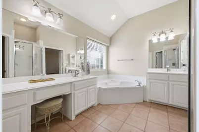 1605 Hawkins Court, Carrollton, TX 75010 - Photo 22