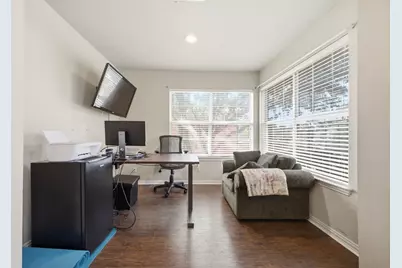 1605 Hawkins Court, Carrollton, TX 75010 - Photo 20