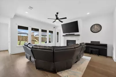 7121 Mantle Ridge Drive, Fort Worth, TX 76179 - Photo 12
