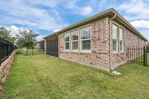 804 Hidden Eddy Dr, McKinney, TX 75071 - Photo 22
