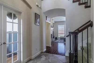 3036 Larreta, Grand Prairie, TX 75054 - Photo 6