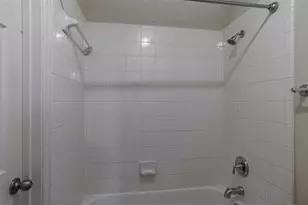 3036 Larreta, Grand Prairie, TX 75054 - Photo 32