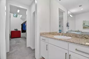 321 College Ave, Fort Worth, TX 76104 - Photo 24