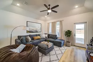 1820 Temple Hls, Van Alstyne, TX 75495 - Photo 8