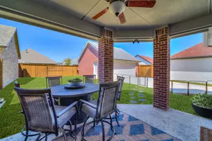 1820 Temple Hls, Van Alstyne, TX 75495 - Photo 24
