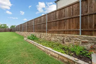 11416 Hickory Falls Dr, Argyle, TX 76226 - Photo 32