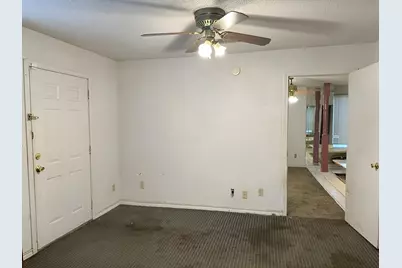1915 Prairie View Drive, Dallas, TX 75235 - Photo 4