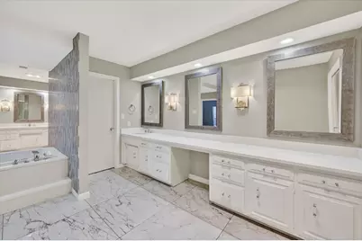 4 Lombardy Court, Benbrook, TX 76132 - Photo 26